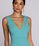 Miriam Lady In Dress creates the perfect spring wedding guest dress or cocktail attire with stylish details in the latest trends for 2023!