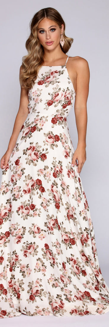 Krystal Formal Floral Open Back Dress creates the perfect summer wedding guest dress or cocktail party dresss with stylish details in the latest trends for 2023!