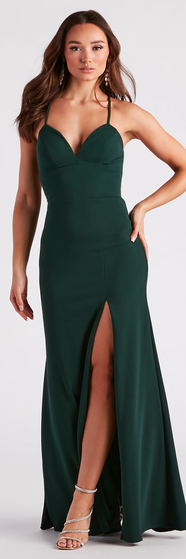 Aaliyah Formal Crepe Lace-Up Mermaid Dress provides a stylish summer wedding guest dress, the perfect dress for graduation, or a cocktail party look in the latest trends for 2024!