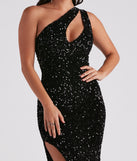 Hazel One-Shoulder Sequin Velvet Formal Dress is the perfect prom dress pick with on-trend details to make the 2024 dance your most memorable event yet!