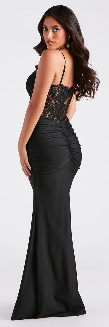 Yasmine Formal Lace Corset Mermaid Dress is a gorgeous pick as your fall formal dress for galas, autumn bridesmaids, or Military Ball attire!