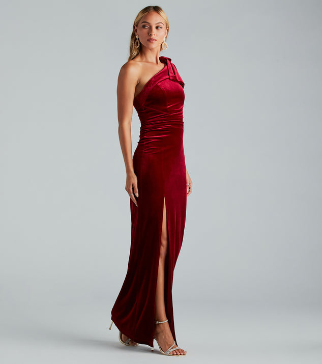 Joyce Formal Velvet Bow Mermaid Dress is a gorgeous pick as your summer formal dress for wedding guests, bridesmaids, or military birthday ball attire!