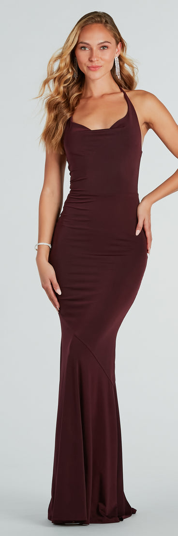 You'll feel stylish and confident in the Amenah Formal Halter Mermaid Long Dress as your Winter Formal Dress to stand out at your dance or event.