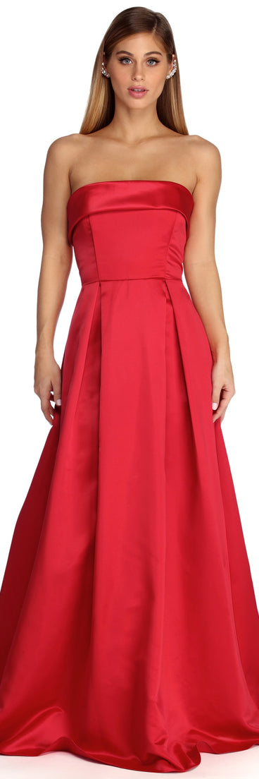The Catalina Strapless Satin Ball Gown is a gorgeous pick as your 2023 prom dress or formal gown for wedding guest, spring bridesmaid, or army ball attire!