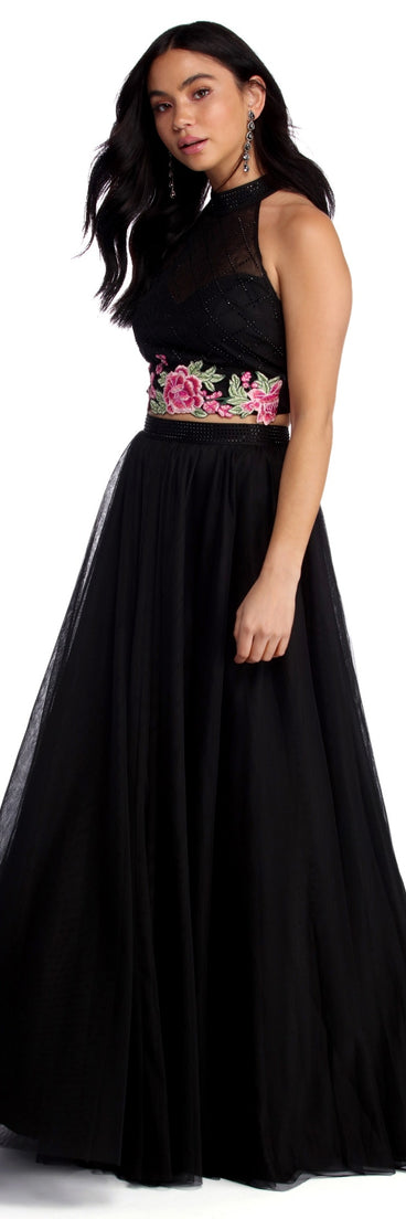 The Alisa Floral Two Piece Dress is a gorgeous pick as your 2023 prom dress or formal gown for wedding guest, spring bridesmaid, or army ball attire!