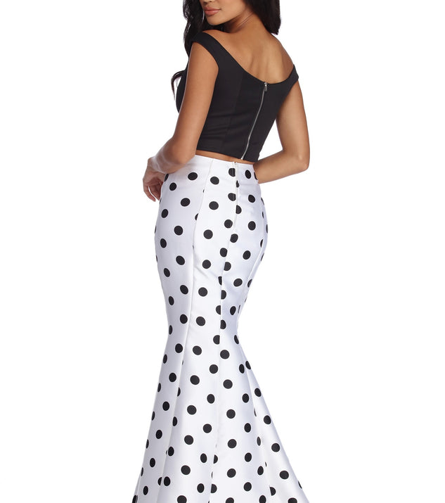 Meredith Polka Dot Two Piece Dress is a gorgeous pick as your 2023 prom dress or formal gown for wedding guest, spring bridesmaid, or army ball attire!