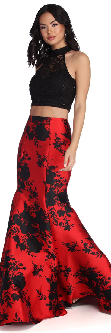 The Lena Floral Two Piece Dress is a gorgeous pick as your 2023 prom dress or formal gown for wedding guest, spring bridesmaid, or army ball attire!