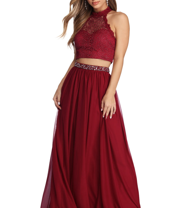 The Aliyah Formal Two Piece Dress is a gorgeous pick as your 2023 prom dress or formal gown for wedding guest, spring bridesmaid, or army ball attire!