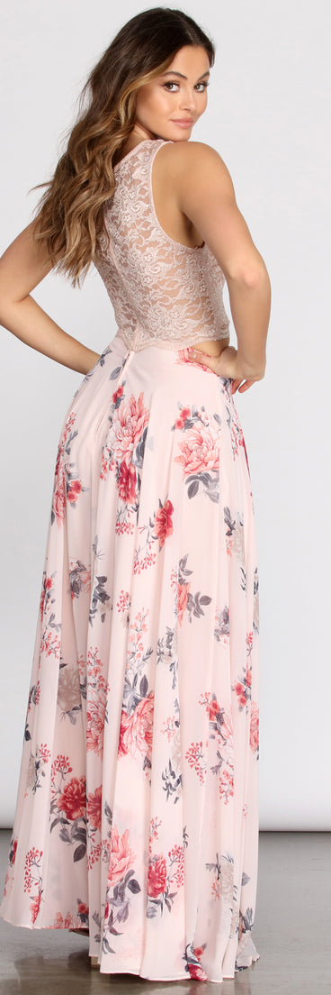 Grace Two Piece Lace & Chiffon Dress creates the perfect summer wedding guest dress or cocktail party dresss with stylish details in the latest trends for 2023!