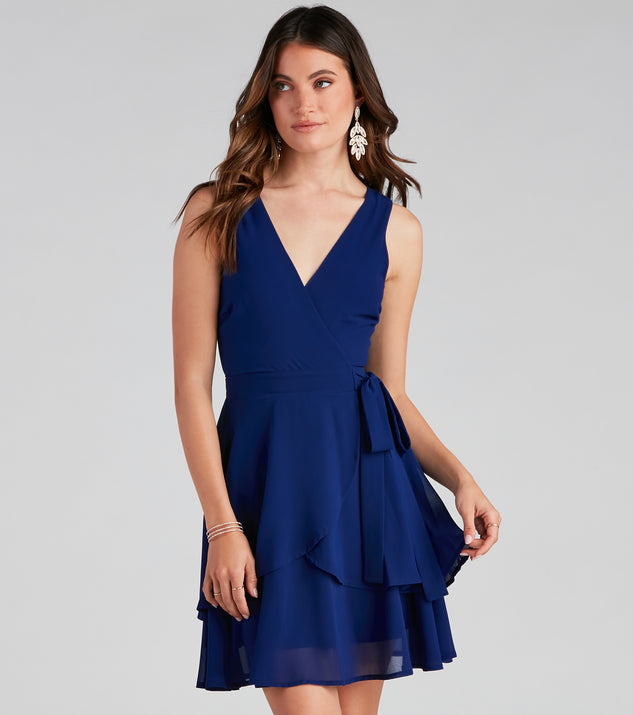 Effortless Vibes Chiffon Skater Dress creates the perfect summer wedding guest dress or cocktail party dresss with stylish details in the latest trends for 2023!