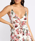 Floral Moment Maxi Dress creates the perfect summer wedding guest dress or cocktail party dresss with stylish details in the latest trends for 2023!