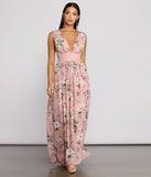 Floral Beauty Sleeveless Chiffon Maxi Dress creates the perfect spring wedding guest dress or cocktail attire with stylish details in the latest trends for 2023!