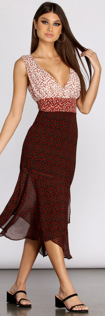 Pop Of Color Block Ditsy Floral Midi Dress is a trendy pick to create 2023 festival outfits, festival dresses, outfits for concerts or raves, and complete your best party outfits!