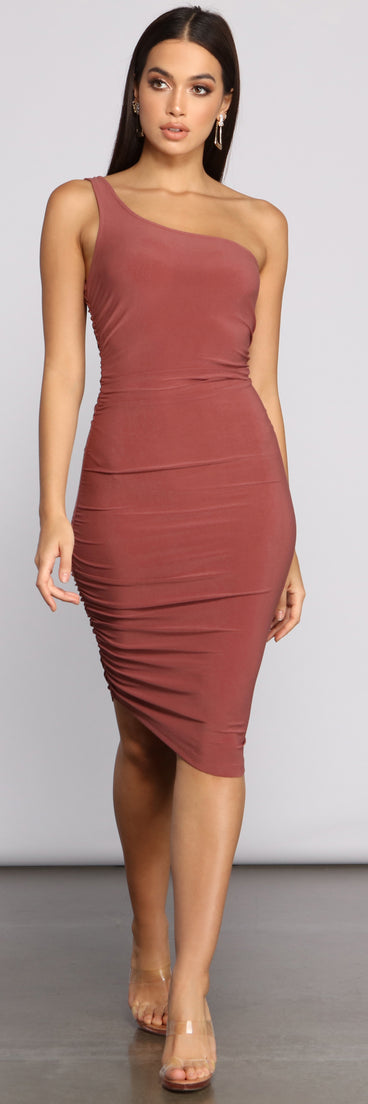 Ruched Stunner One Shoulder Midi Dress creates the perfect summer wedding guest dress or cocktail party dresss with stylish details in the latest trends for 2023!