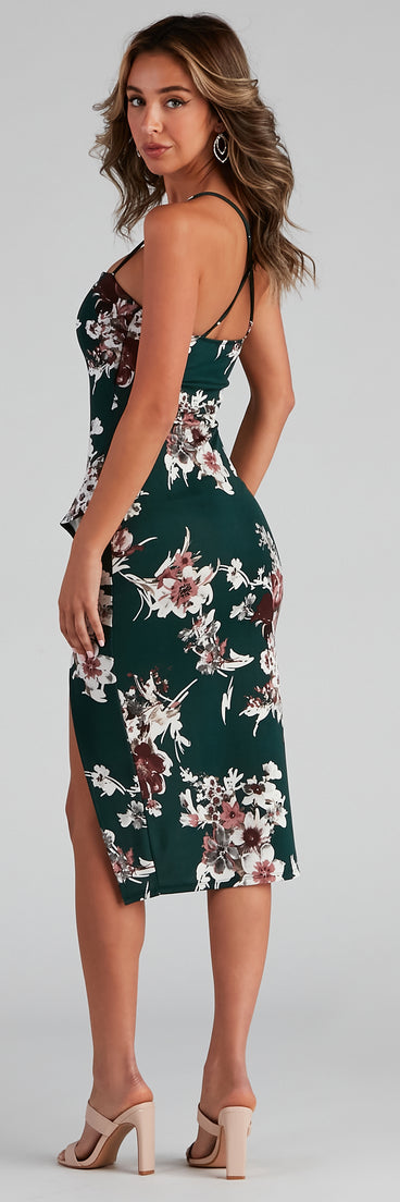 Essential for vacations or summer days, the Floral Passion Ruffled Midi Dress is a sundress or milkmaid dress with sleek and flirty details.