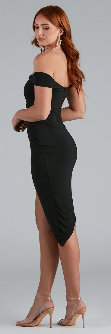 Major Style Moment Wrap Midi Dress