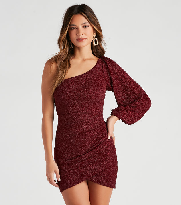 Chic Glam Moment Glitter Knit Mini Dress is the perfect Homecoming look pick with on-trend details to make the 2023 HOCO dance your most memorable event yet!