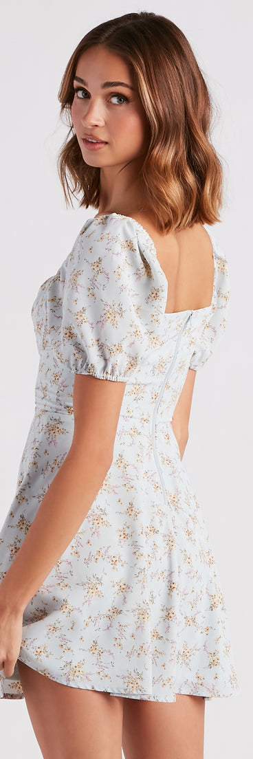Budding Romance Floral Chiffon Skater Dress is a trendy pick to create 2023 concert outfits, festival dresses, outfits for raves, or to complete your best party outfits or clubwear!