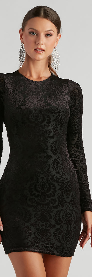 The After Midnight Velvet Short Dress is a unique party dress to help you create a look for work parties, birthdays, anniversaries, or your next 2023 celebration!