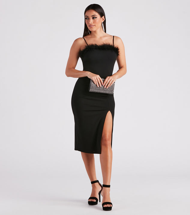 Sweet Darling Crepe Marabou Midi Dress creates spring wedding guest dress with stylish details, the perfect midi dress for graduation, or for a cocktail party look in the latest midi-length trends for 2024!