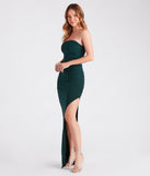 Unforgetable Moments Strapless Maxi Dress creates the perfect summer wedding guest dress or cocktail party dresss with stylish details in the latest trends for 2023!