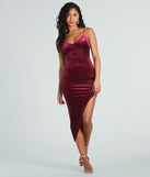 Glam Spark Glitter Velvet Midi Dress creates spring wedding guest dress with stylish details, the perfect midi dress for graduation, or for a cocktail party look in the latest midi-length trends for 2024!