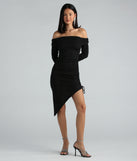 Glitzy Staple Glitter Off-The-Shoulder Midi Dress creates spring wedding guest dress with stylish details, the perfect midi dress for graduation, or for a cocktail party look in the latest midi-length trends for 2024!
