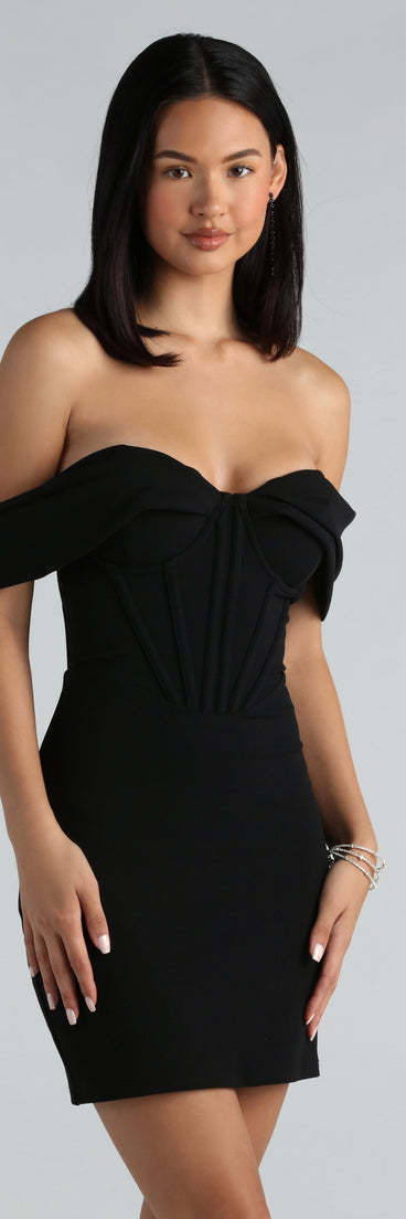 Chic Evening Off-The-Shoulder Mini Dress creates the perfect spring or summer wedding guest dress or cocktail attire with chic styles in the latest trends for 2024!