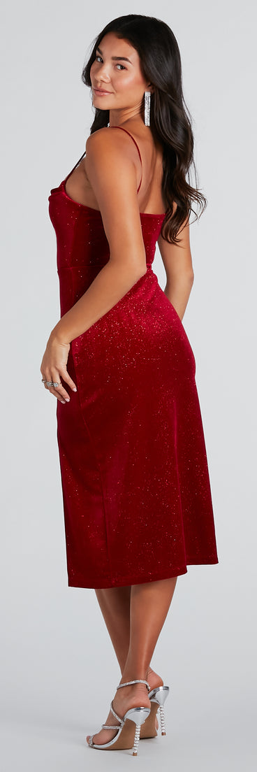 All Is Merry Velvet Glitter Midi Dress creates fall wedding guest dress with stylish details, the perfect midi dress for graduation, or for a cocktail party look in the latest midi-length trends for 2024!