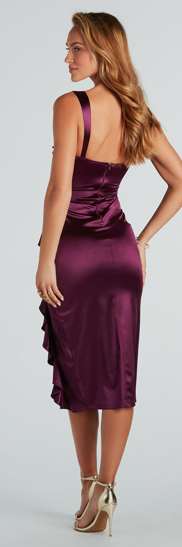 Keeping It Classy Satin Bustier Ruffle Midi Dress is the perfect prom dress pick with on-trend details to make the 2024 dance your most memorable event yet!