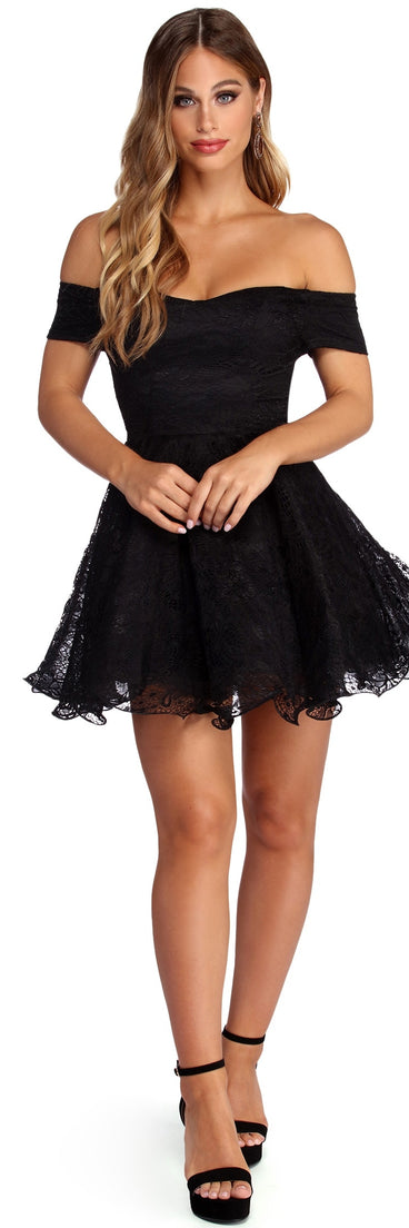 Sweet Day Dress is the perfect Homecoming look pick with on-trend details to make the 2023 HOCO dance your most memorable event yet!