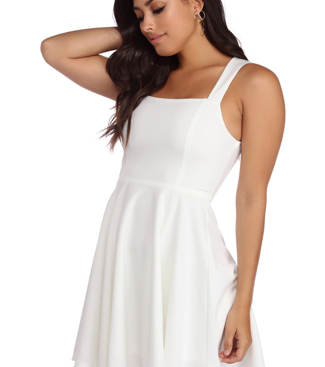 Hollywood Icon Skater Dress is the perfect Homecoming look pick with on-trend details to make the 2023 HOCO dance your most memorable event yet!