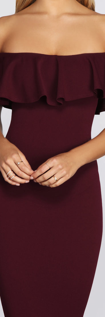 Ready And Ruffled Midi Dress is the perfect Homecoming look pick with on-trend details to make the 2023 HOCO dance your most memorable event yet!