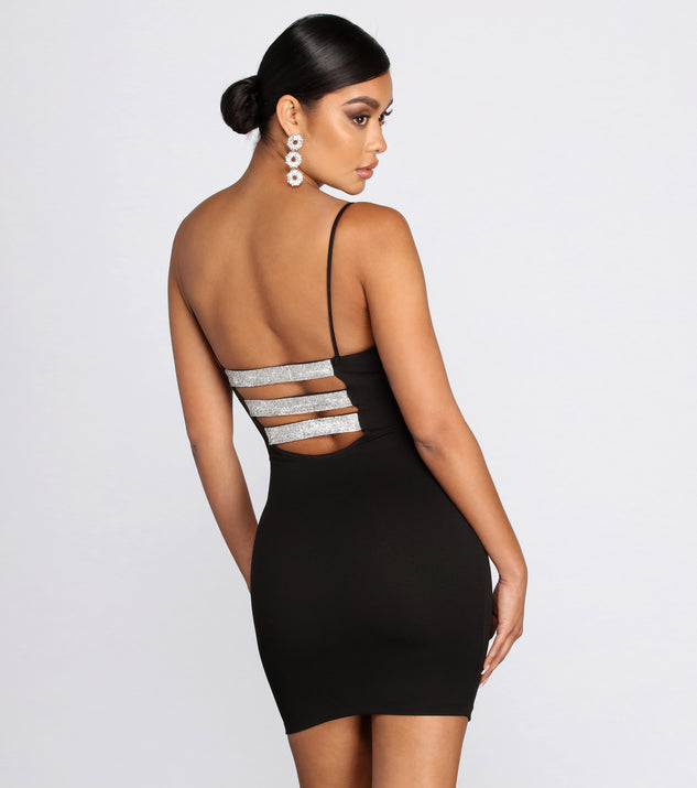 Me, Myself And Rhine Mini Dress is the perfect Homecoming look pick with on-trend details to make the 2023 HOCO dance your most memorable event yet!