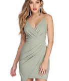 Wrapped In Pleats Midi Dress creates the perfect spring wedding guest dress or cocktail attire with stylish details in the latest trends for 2023!