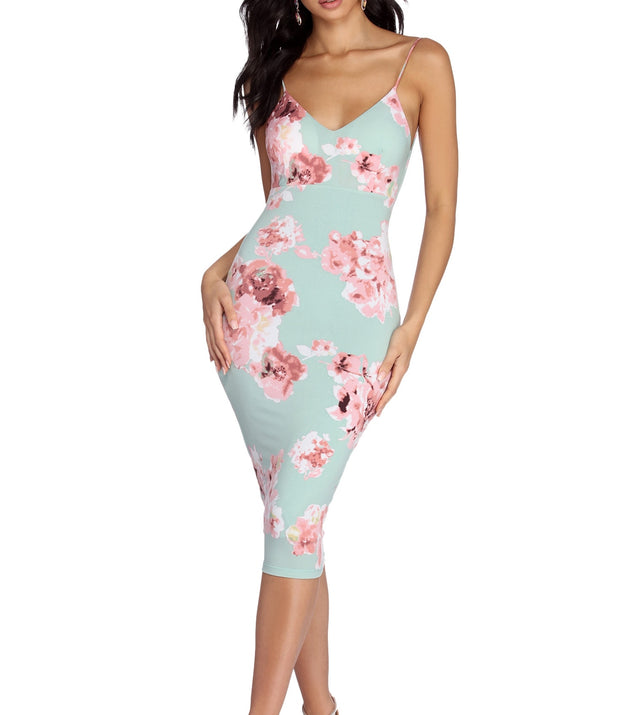 Floral Day Dream Midi Dress creates the perfect spring wedding guest dress or cocktail attire with stylish details in the latest trends for 2023!