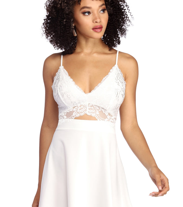 Lavish In Lace Skater Dress is the perfect Homecoming look pick with on-trend details to make the 2023 HOCO dance your most memorable event yet!