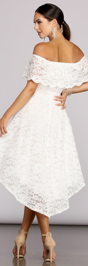 Add Some Flair Skater Dress is the perfect Homecoming look pick with on-trend details to make the 2023 HOCO dance your most memorable event yet!