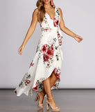 Garden Groove Maxi Dress creates the perfect spring wedding guest dress or cocktail attire with stylish details in the latest trends for 2023!