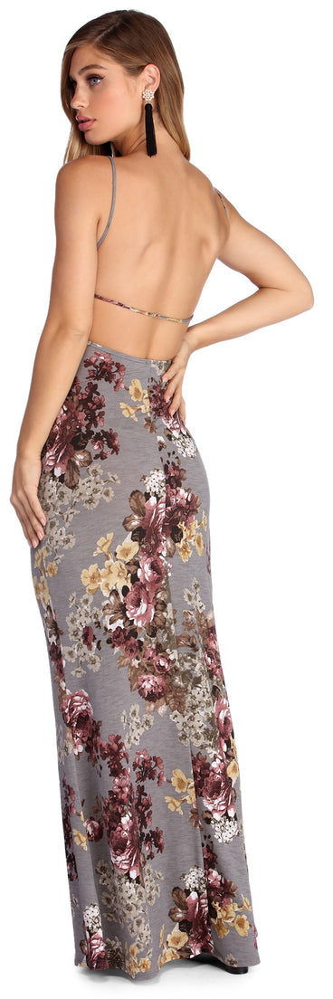 Floral Frenzy Open Back Maxi creates the perfect spring wedding guest dress or cocktail attire with stylish details in the latest trends for 2023!