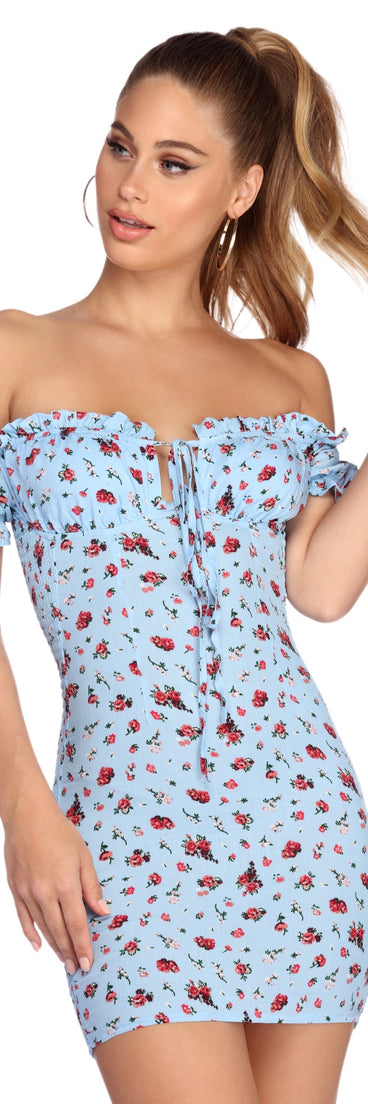 You’ll make a statement in Smocked In Florals Mini Dress as an NYE club dress, a tight dress for holiday parties, sexy clubwear, or a sultry bodycon dress for that fitted silhouette.