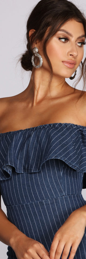 Day Dreaming in Denim Dress