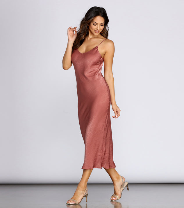 Satin Dreams Midi Dress is the perfect Homecoming look pick with on-trend details to make the 2023 HOCO dance your most memorable event yet!