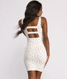 Ribbed Knit Ditsy Floral Mini Dress creates the perfect spring wedding guest dress or cocktail attire with stylish details in the latest trends for 2023!