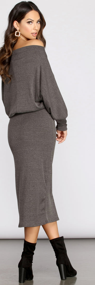 Warming Sign Midi Sweater Dress