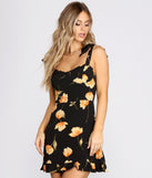 Bring On The Floral Mini Dress is a trendy pick to create 2023 festival outfits, festival dresses, outfits for concerts or raves, and complete your best party outfits!