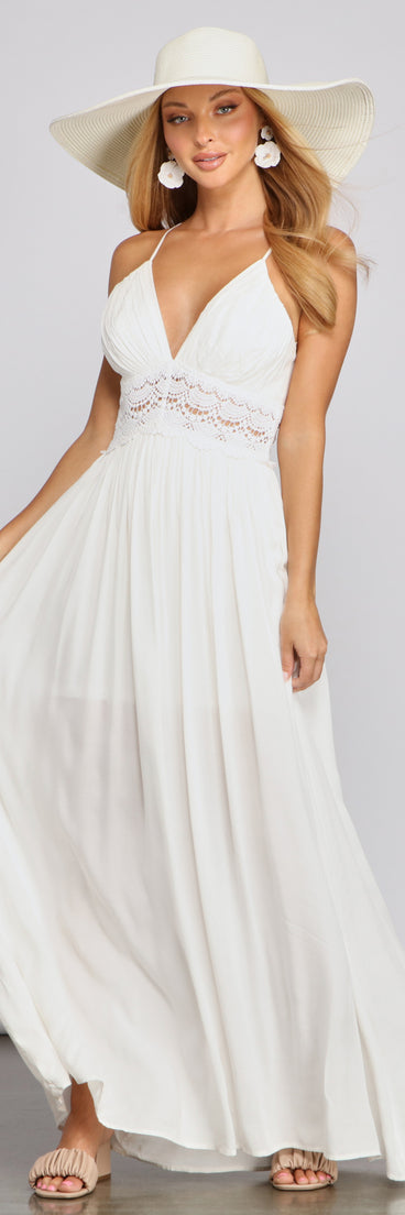 Stylish Girl Summer Crochet Maxi Dress for 2022 festival outfits, festival dress, outfits for raves, concert outfits, and/or club outfits