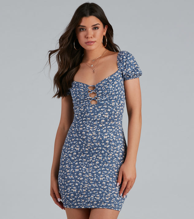 backless striped maxi dress for Women Elegant Smocked Halter Neck Flowy Dresses Beach Vacation Boho Cocktail Party Dress (X-Small,Blue-3) at Amazon Women's Clothing store Perfect for casual weekends Long Sleeve Backless Maxi Color:Ivory/Gold 59min40sale-bridal7/19
