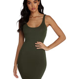 Basic Scoop Mini Dress is a trendy pick to create 2023 concert outfits, festival dresses, outfits for raves, or to complete your best party outfits or clubwear!