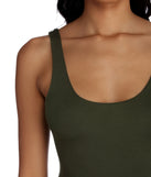 Basic Scoop Mini Dress is a trendy pick to create 2023 concert outfits, festival dresses, outfits for raves, or to complete your best party outfits or clubwear!